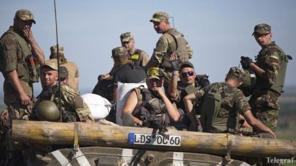 Ночью прямых столкновений между украинскими военными и НВФ не было