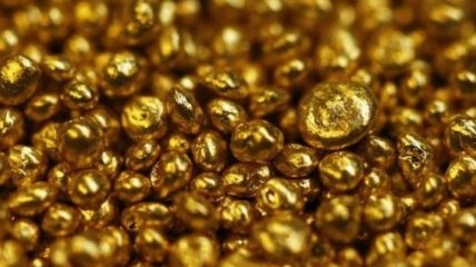 Импорт золота в Украину сократился вдвое
