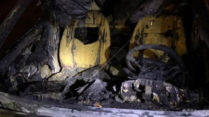 Ночной инцидент: Неизвестные сожгли автомобиль и.о. главы Госэкоинспекции (Фото)