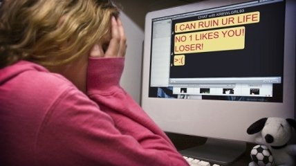 Опасности интернета: чем для вашей дочки может обернуться общение в Сети