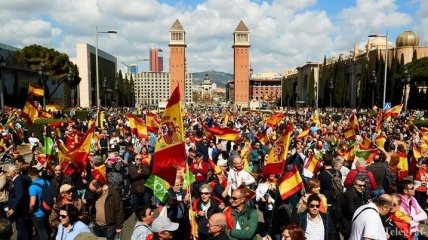В Барселоне новые протесты: есть пострадавшие и задержанные