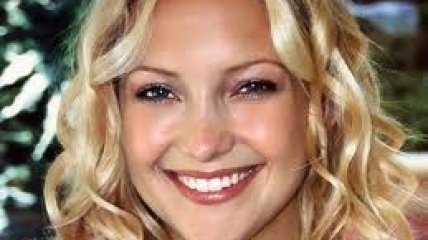 Беременная Кейт Хадсон продемонстрировала растущий животик