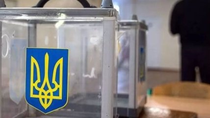 Политолог объяснил, зачем Зеленскому нужен всенародный опрос в день выборов