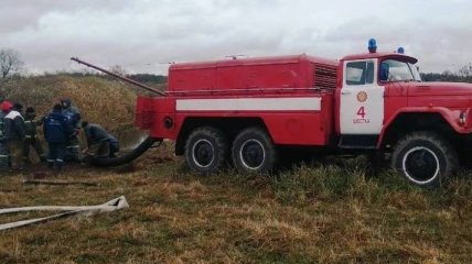 На Черниговщине спасатели тушат масштабные пожары на торфяниках