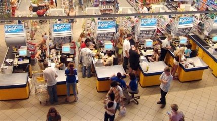 Киевляне стали реже посещать торговые центры