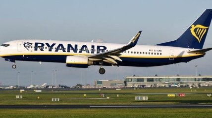 Ryanair виконав перший рейс з Італії в Україну з початку пандемії