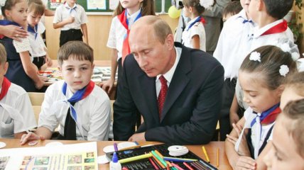 Пропаганду в россиян пичкают с самого маленького возраста