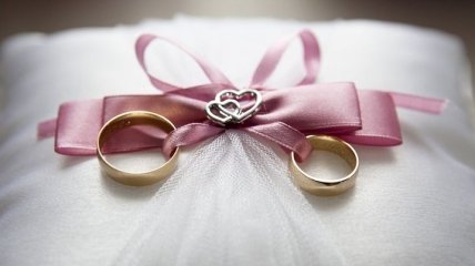 Изысканные обручальные кольца для влюбленных (Фото)