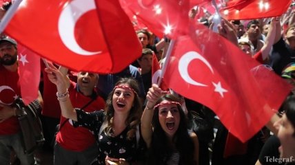 Вице-премьер Турции: Мы продолжим твердо придерживаться принципов демократии