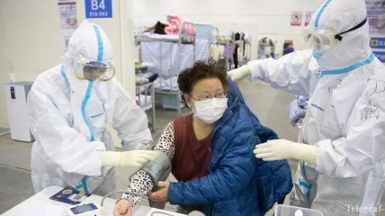 Эпидемия коронавируса в Китае: умерли уже более двух тысяч человек