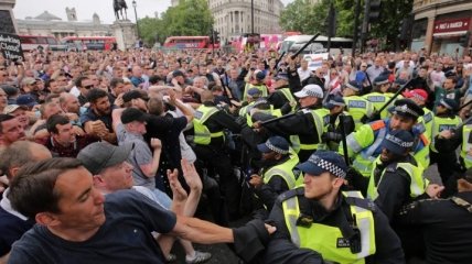 Протесты в Лондоне: задержаны более 100 человек