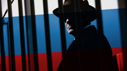 Ні житла, ні "гідної" роботи: вигнані з ЄС російські шпигуни поскаржилися путіну на життя в москві