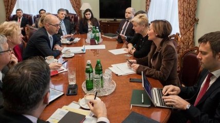 Миссия МВФ прибыла в Украину и проводит встречу с представителями НБУ