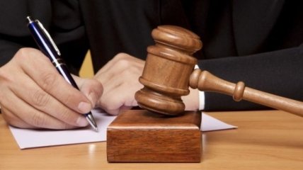 Украинские суды уравняют права отца и матери на ребенка при разводе