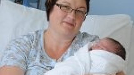 Женщина родила младенца весом более 6 кг