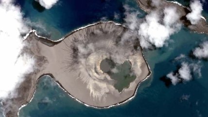 Рождение острова в Тихом океане может объяснить природу Марса (Видео)