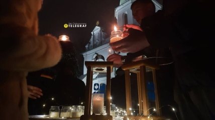 Вифлеемский огонь прибыл в столицу Украины