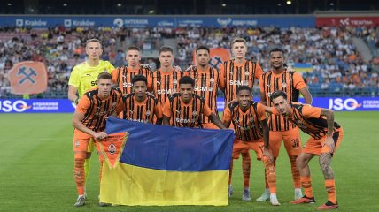 Командное фото "Шахтера" перед матчем с "Панатинаикосом"