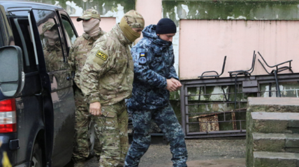 В Крыму из больницы выписали раненых украинских моряков