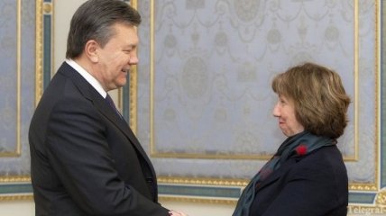 Кэтрин Эштон проводит встречу с Виктором Януковичем 