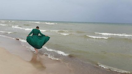 Савченко удивила необычной фотосессией на море