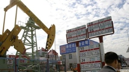 Китай стал мировым лидером по импорту нефти
