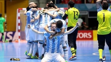 Аргентина стала чемпионом мира по мини-футболу, обыграв в финале Россию