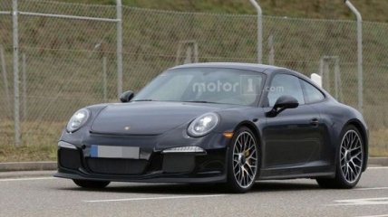 Долгожданный Porsche 911 R готов к дебюту