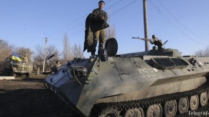 Украина подготовила площадки для отвода тяжелого вооружения