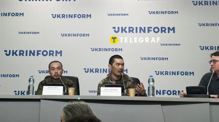 Гроші забирали росіяни, а спілкувалися мовою жестів: китайські полонені розповіли про службу у ВС РФ