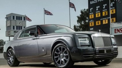 Rolls-Royce представил спецверсию купе Phantom