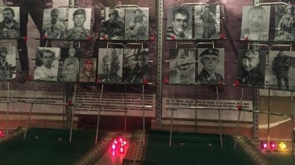 В Киеве ветераны АТО почтили память погибших "киборгов"