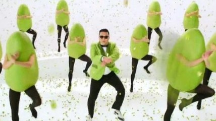 Фисташки и Psy станцевали gangnam-style на Суперкубке
