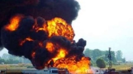 В Нигерии при взрыве на нефтепроводе погиб человек