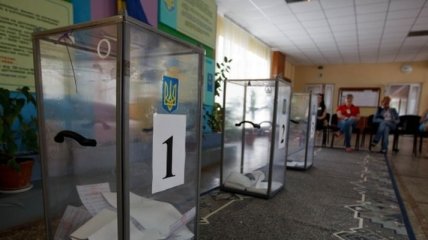 "Опора" фиксирует нарушениях на выборах в Украине