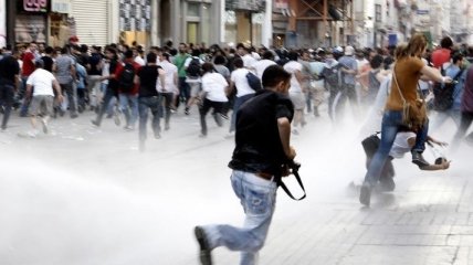 В Турции снова беспорядки