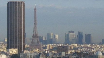 Страховщики перекупили башню Монпарнас в Париже