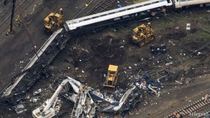 Число пострадавших при столкновении поездов в Филадельфии возросло