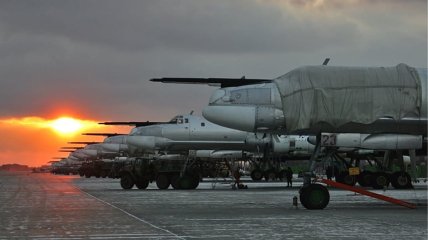 Ту-95МС на авиабазе Энгельс