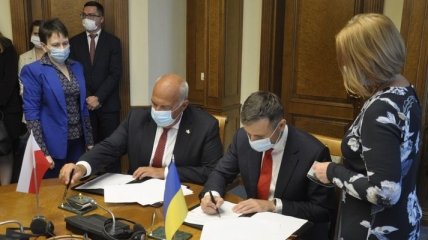 Обмен налоговой информацией: Украина и Польша подписали декларацию