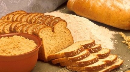 Чем полезен черный и белый хлеб?