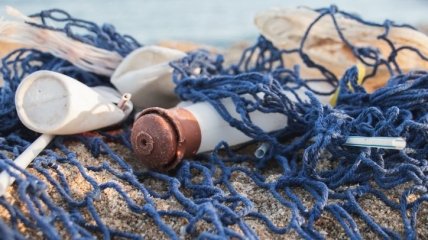 Уровень загрязнения будет расти: ежегодно в Средиземное море попадает более 200 тысяч тонн пластика