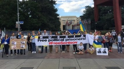 В постпредство РФ при ООН в Женеве передали требование освободить Сенцова