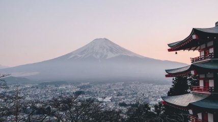 Коронавирусные меры: Япония ввела чрезвычайное положение до 6 мая