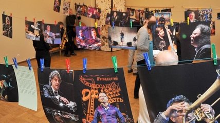 В Киеве открылась фотовыставка "Герои нашего времени" 
