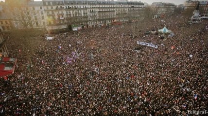 На Марш единства в Париже вышло более миллиона человек