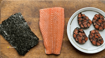 Рулет з лосося та норі