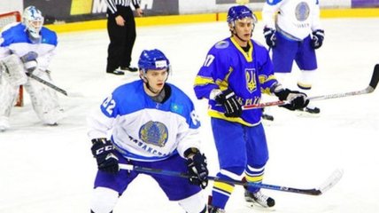 Хоккей: сборная Украины снова уступила Казахстану в контрольном матче