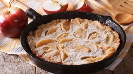 Справді класичний яблучний пиріг