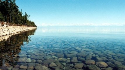 Ученые зафиксировали гигантские кольца на озере Байкал